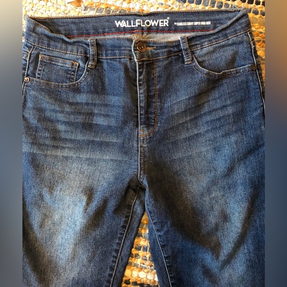Classic Blue Denim Jeans
Wallflower Indigo Denim